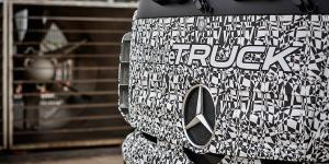 Mercedes’ten Elektrikli Kamyon Süprizi