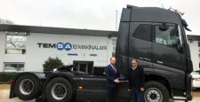 Güçlü Vinç’e Tandem Akslı Volvo Trucks 
