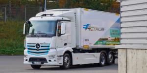 Mercedes’in Elektrikli Actros’u Yollarda