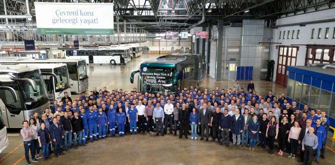Mercedes-Benz Türkiye’de 90.000’inci Otobüsünü Üretti
