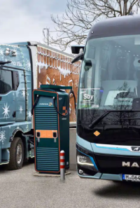 AB Ağır Ticari Araç Pazarı 2025: Kamyon Yavaşladı, Otobüs İlerliyor